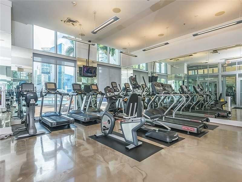 90 SW 3rd St, Unit 2116, Miami, FL 33130 Photo