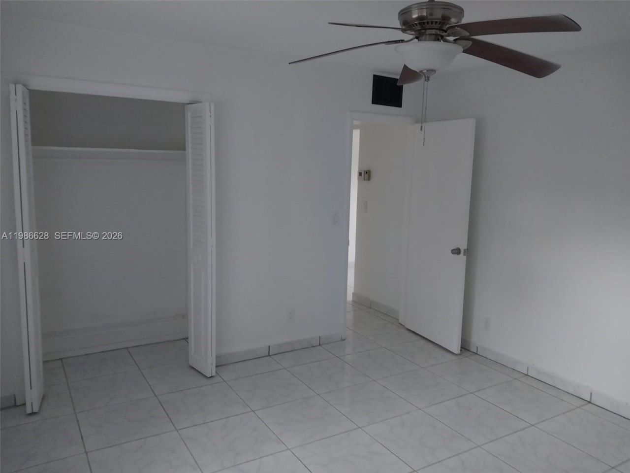 1050 Atlantic Shores Blvd , Unit 106, Hallandale Beach, FL 33009 Photo