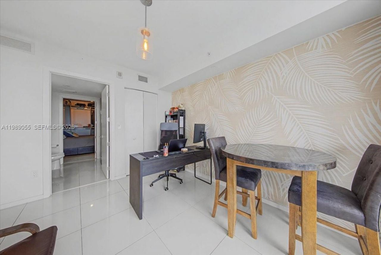 5252 NW 85th Ave, Unit 1410, Doral, FL 33166 Photo