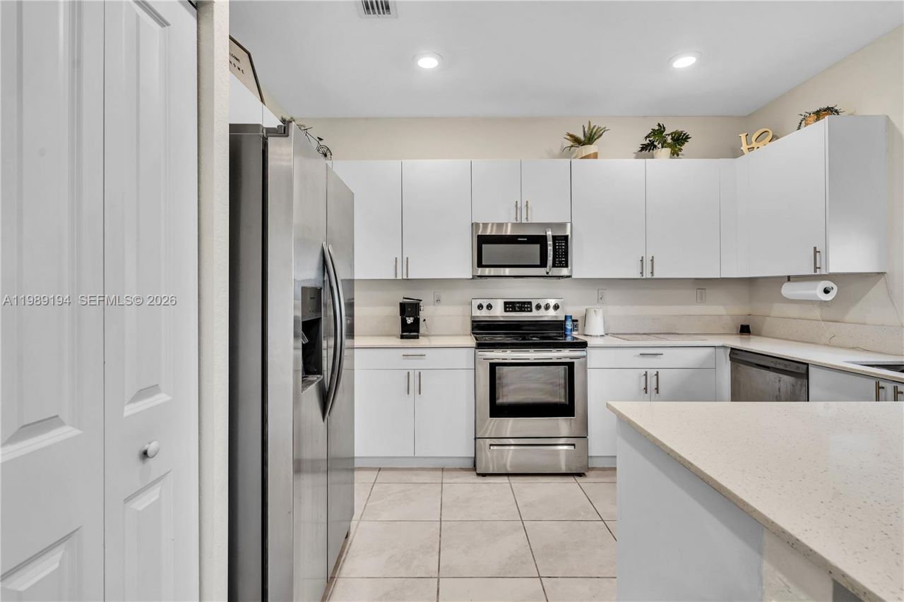 20433 NW 4th Ct , Miami Gardens, FL 33169 Photo