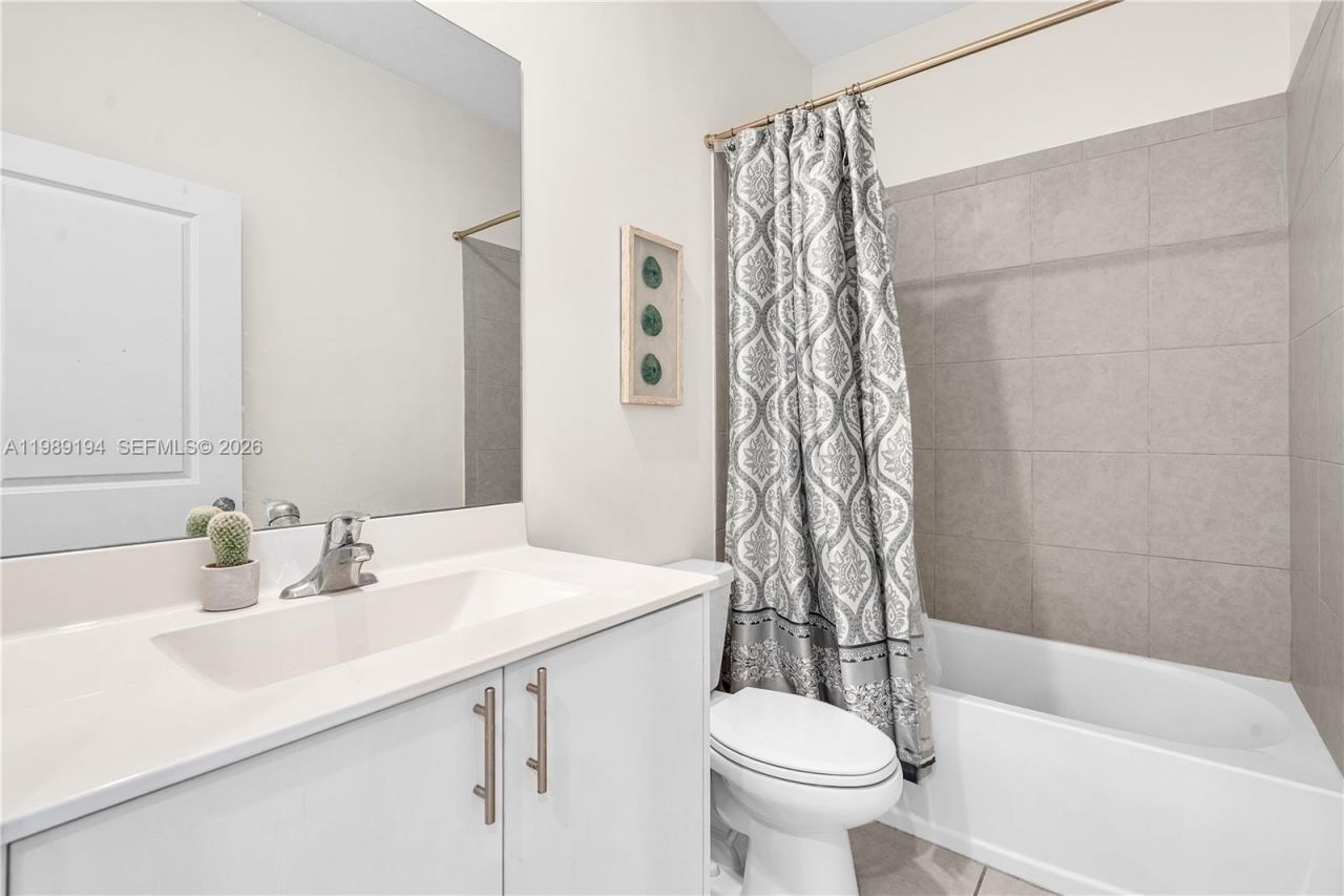 20433 NW 4th Ct , Miami Gardens, FL 33169 Photo