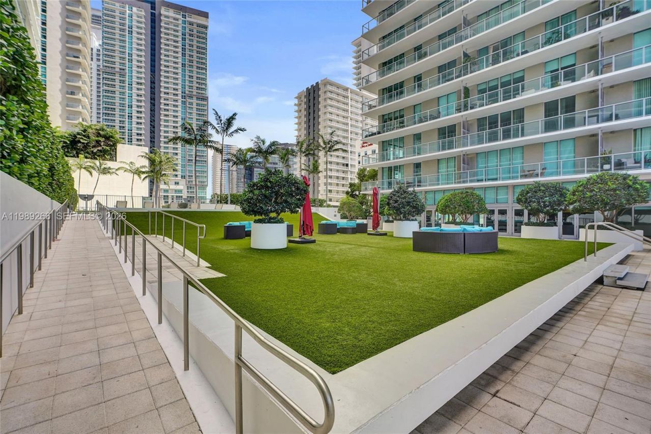 1111 SW 1st Ave, Unit 3514-N, Miami, FL 33130 Photo