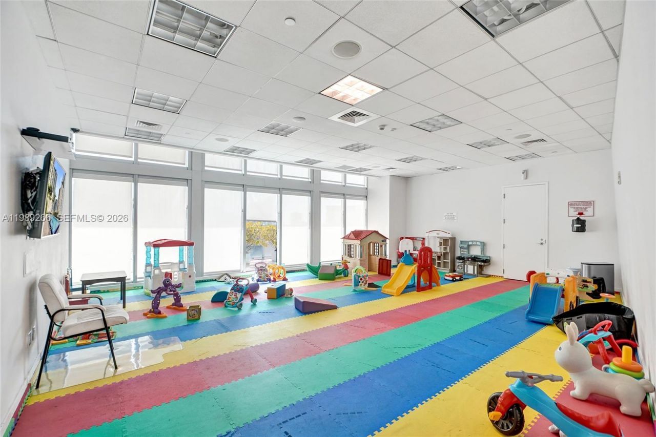 1111 SW 1st Ave, Unit 3514-N, Miami, FL 33130 Photo