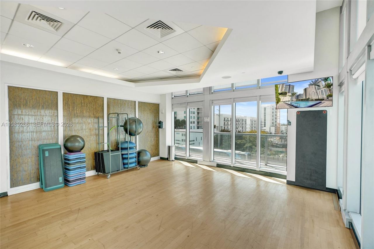 1111 SW 1st Ave, Unit 3514-N, Miami, FL 33130 Photo