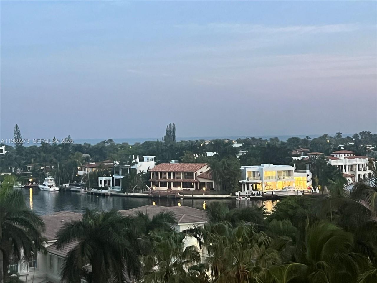 21050 Point Pl, Unit 702, Aventura, FL 33180 Photo