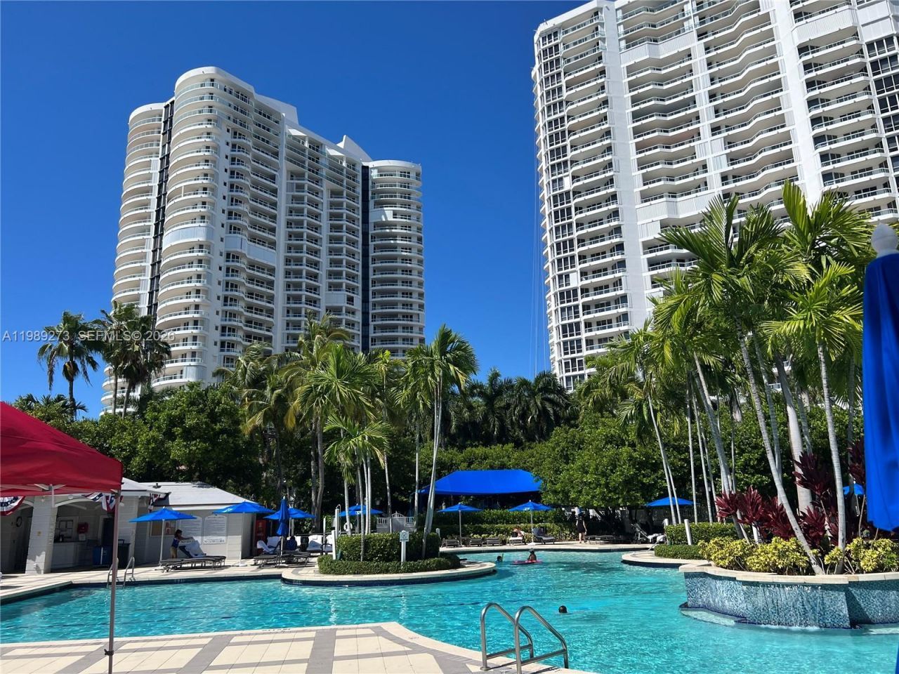 21050 Point Pl, Unit 702, Aventura, FL 33180 Photo