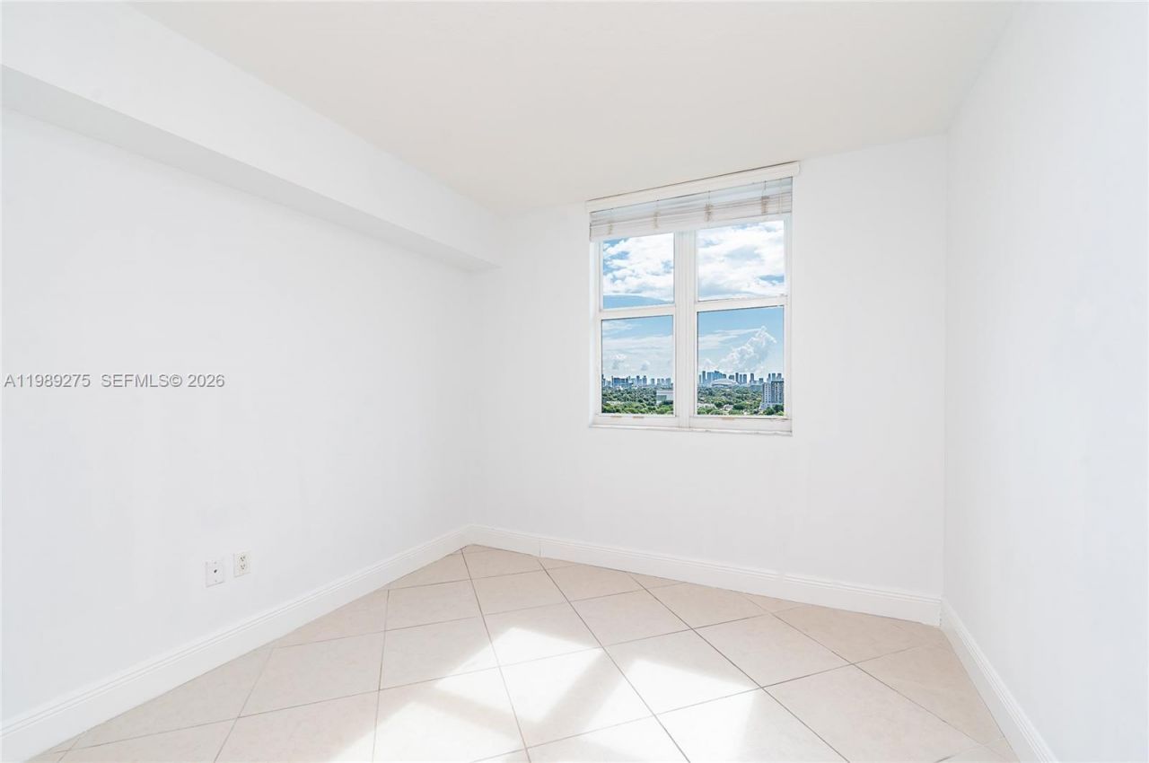 117 NW 42nd Ave , Unit 1515, Miami, FL 33126 Photo
