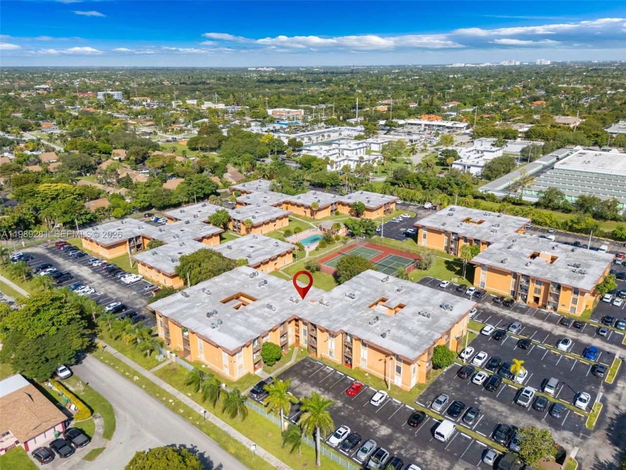 9437 SW 76th St , Unit V25, Miami, FL 33173 Photo