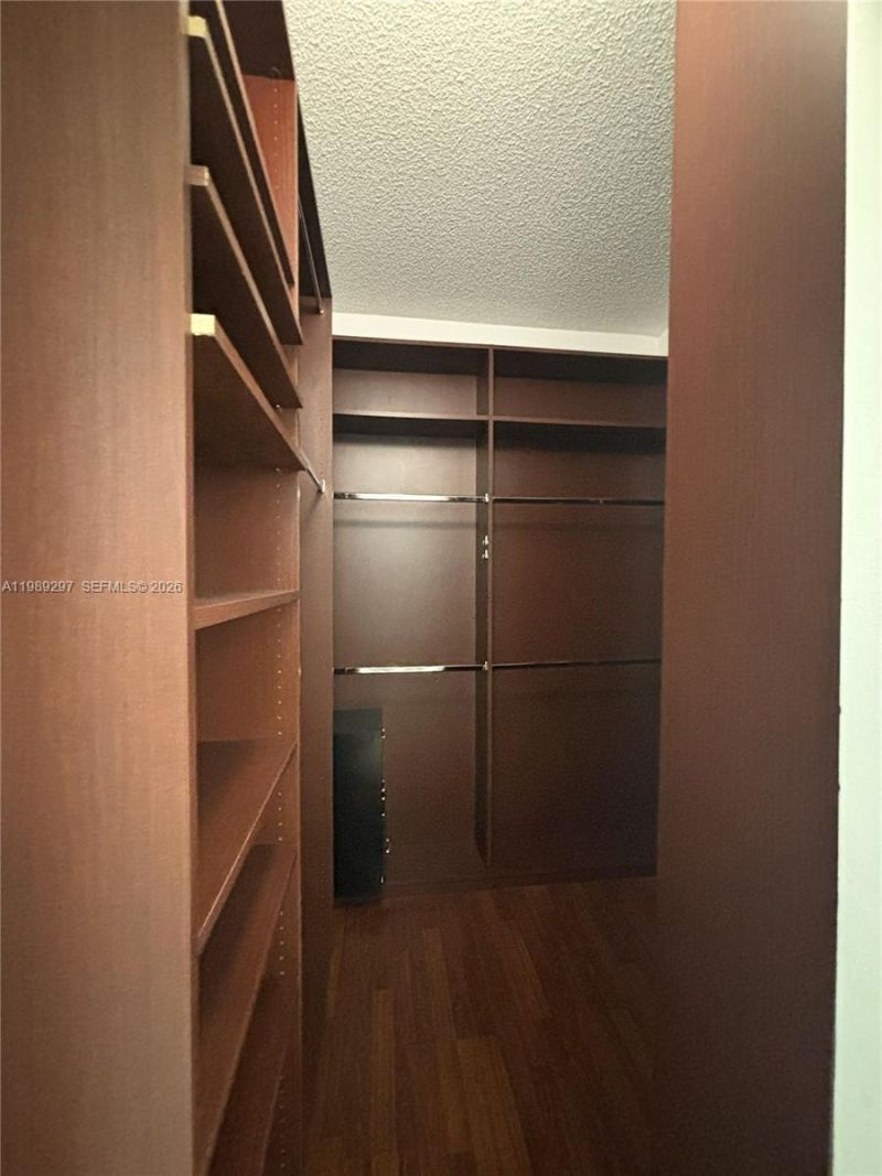 3255 NE 184th St, Unit 12509, Aventura, FL 33160 Photo