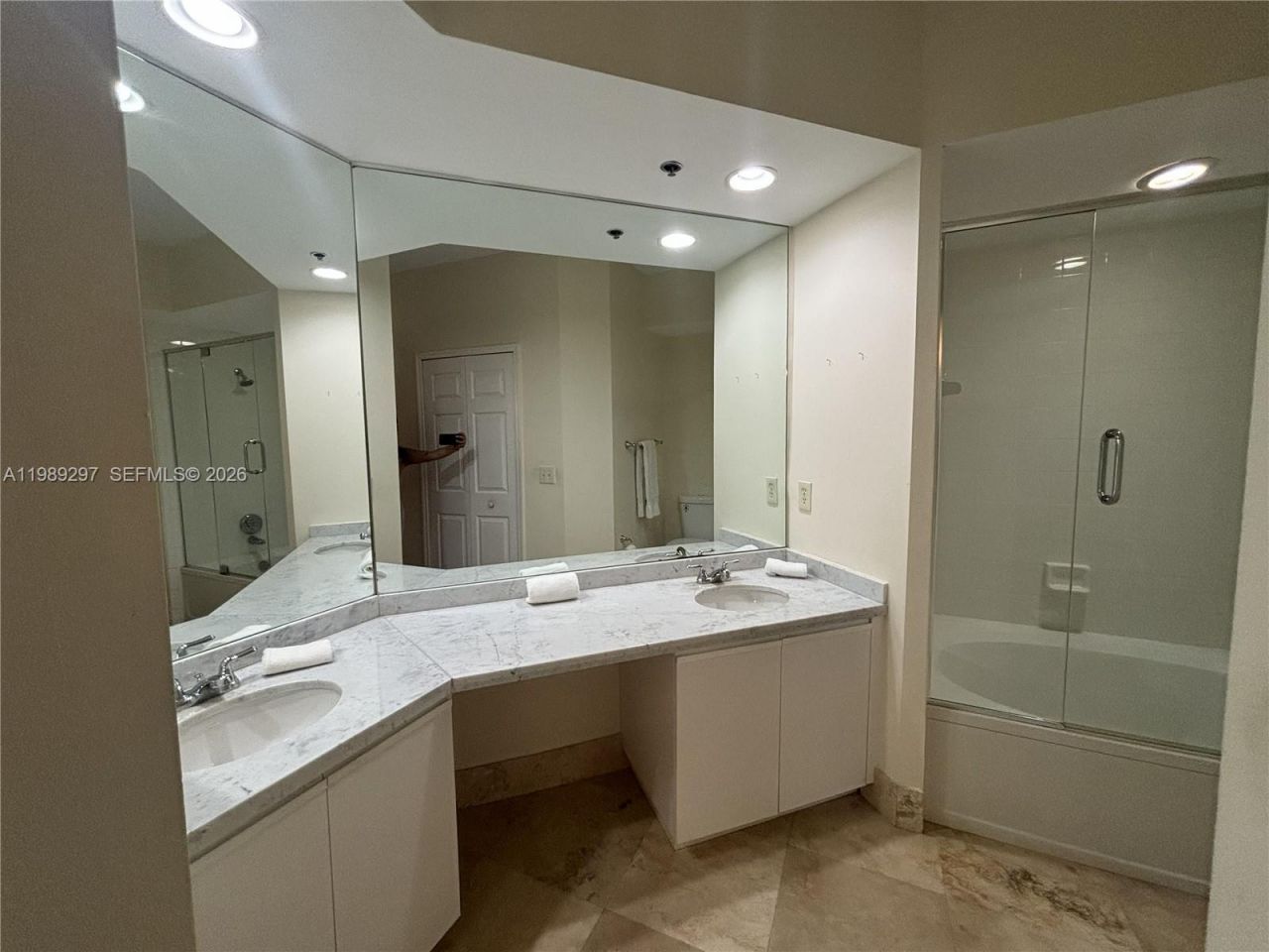 3255 NE 184th St, Unit 12509, Aventura, FL 33160 Photo