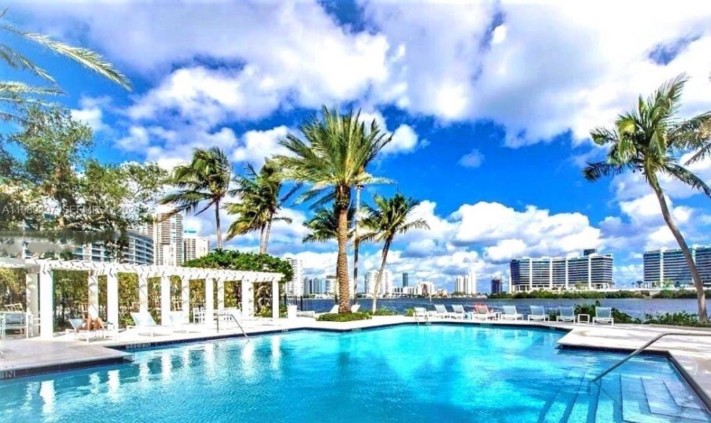 3255 NE 184th St, Unit 12509, Aventura, FL 33160 Photo