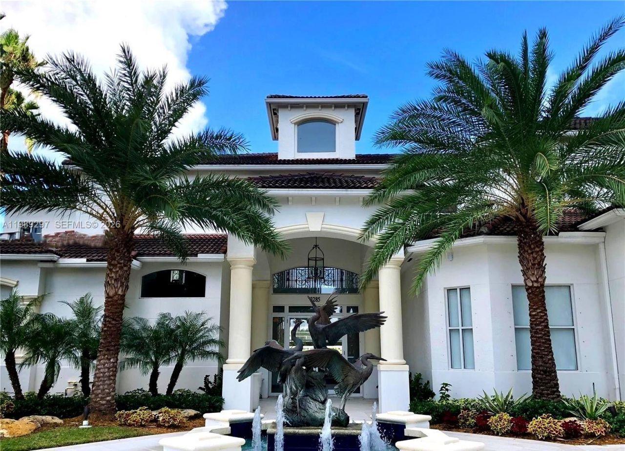 3255 NE 184th St, Unit 12509, Aventura, FL 33160 Photo