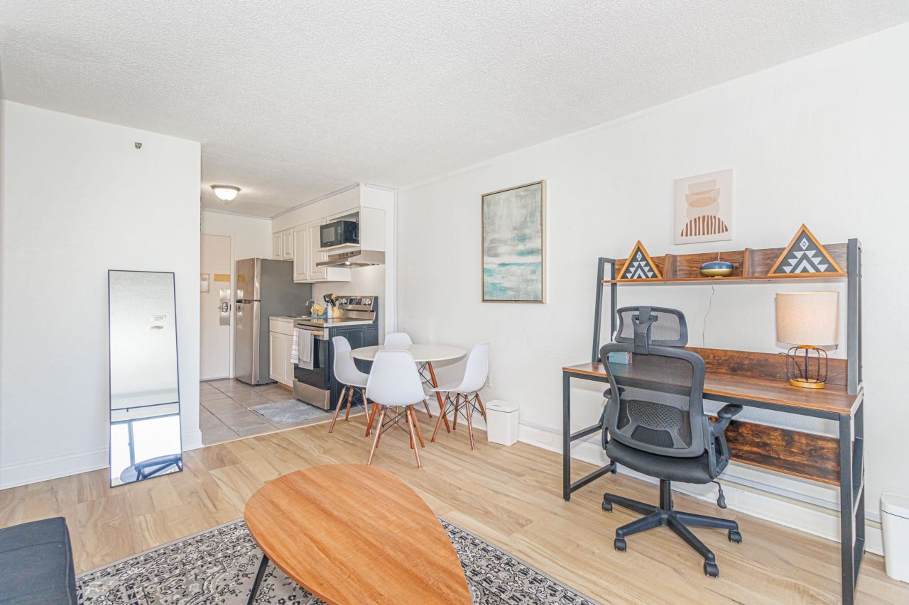 1207 S Ocean Blvd. Photo 17