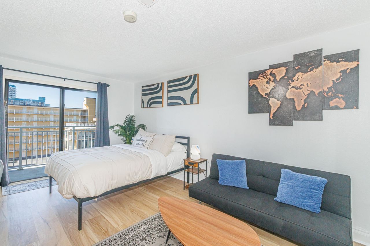 1207 S Ocean Blvd. Photo 4