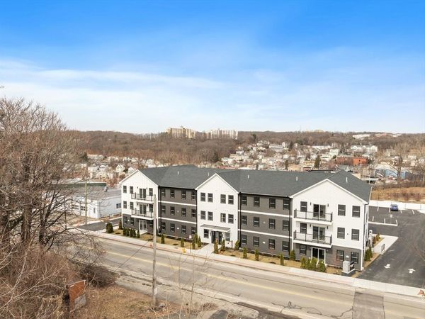 631 Franklin Street, Unit 308, Worcester, MA 01604