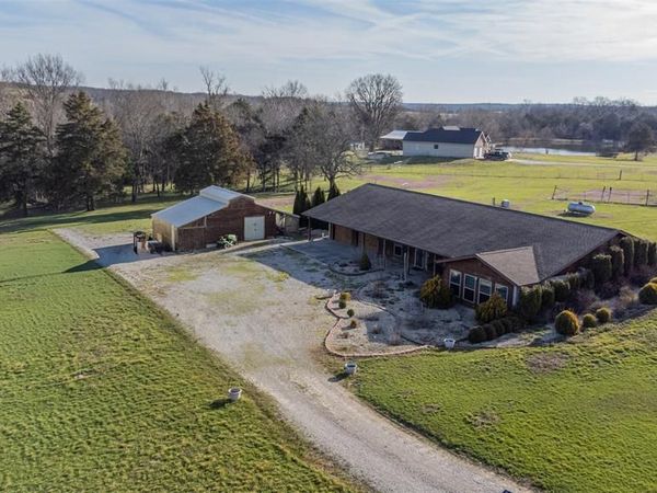 24701 County Road 434 , St James, MO 65559