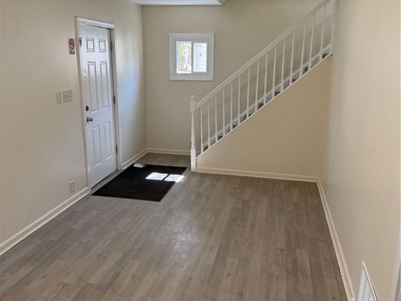 404 Noah Avenue, Akron, OH 44320 Photo 5