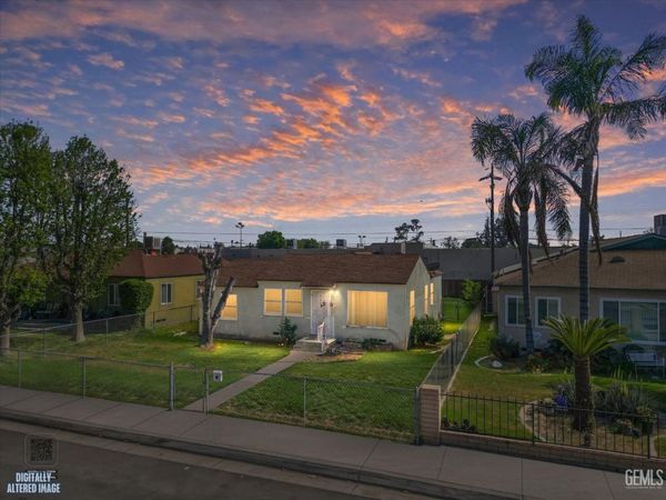429 1st Street, Bakersfield, CA 93304