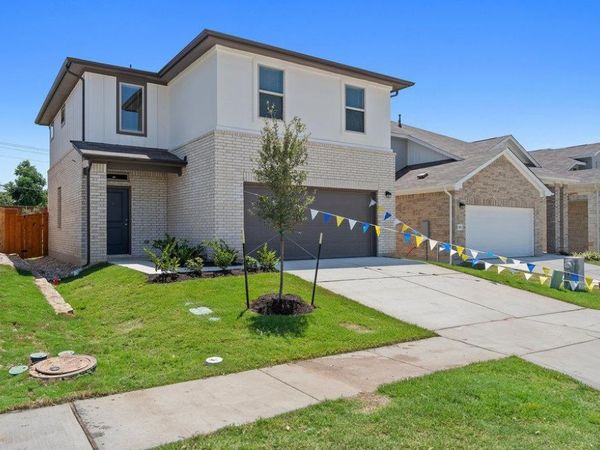 156 White Horses DR, Kyle, TX 78640