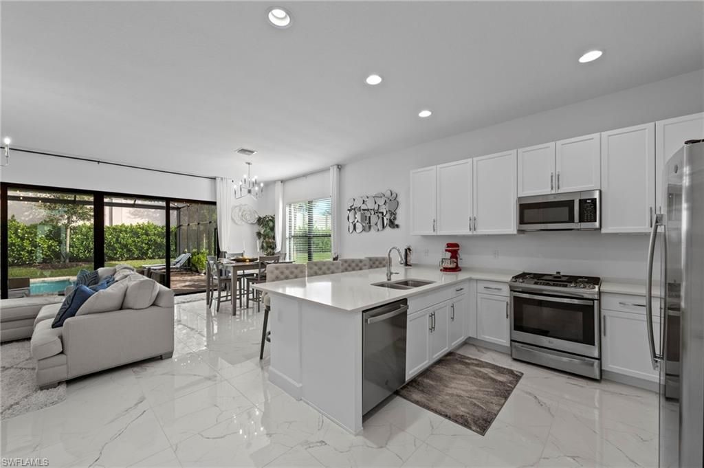 12830 Hawkins Dr, Estero, FL 33928 Photo