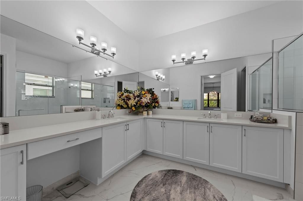 12830 Hawkins Dr, Estero, FL 33928 Photo