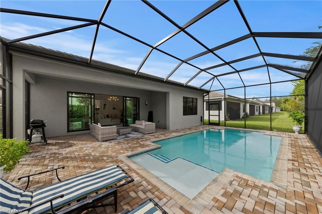 12830 Hawkins Dr, Estero, FL 33928 Photo