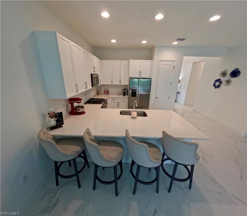 12830 Hawkins Dr, Estero, FL 33928 Photo