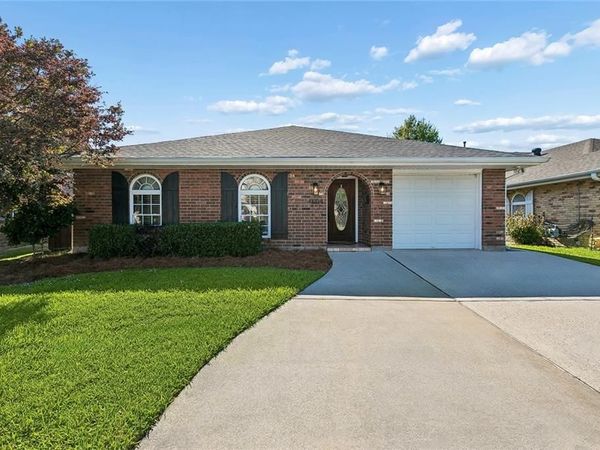 4604 YOUNG Street , Metairie, LA 70006