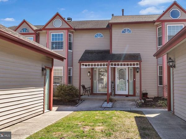 698 E LAKEFRONT CIRCLE, Unit 65, GALLOWAY TWP, NJ 08205