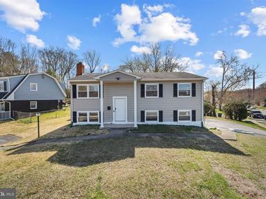 13899 MONTOCLAIR LANE, WOODBRIDGE, VA 22193