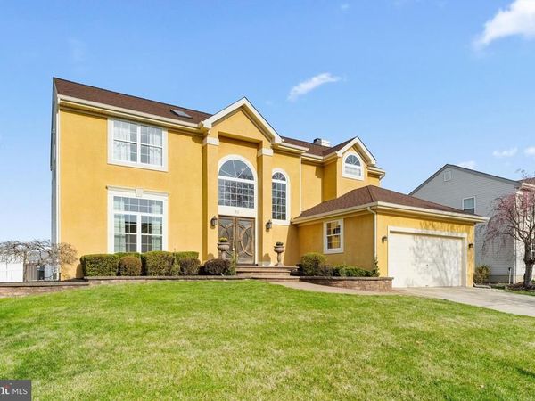 53 LEXINGTON CIRCLE, MARLTON, NJ 08053