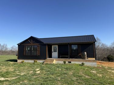 146 Oaks Road, Russell Springs, KY 42642