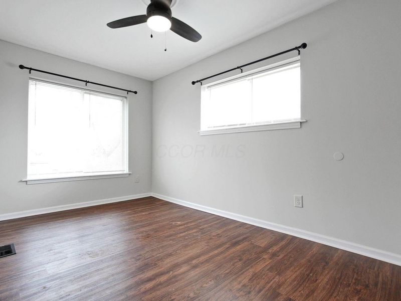 382-388 N Champion Avenue , Columbus, OH 43203 Photo 12