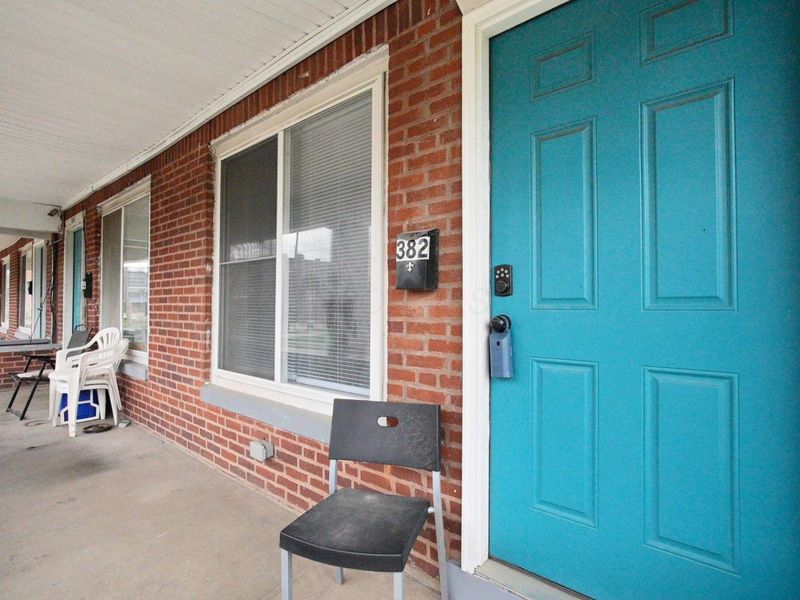 382-388 N Champion Avenue , Columbus, OH 43203 Photo 2
