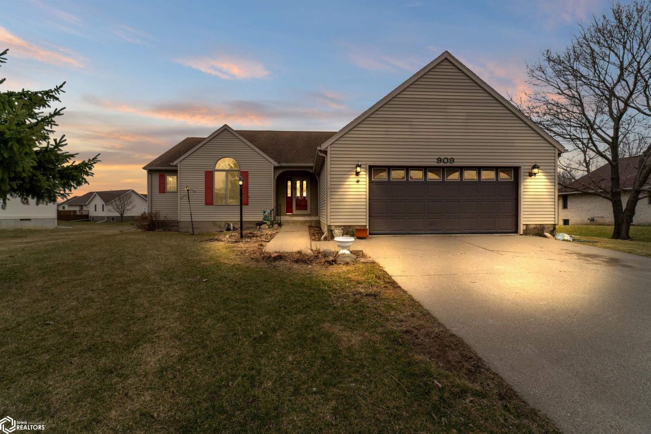 909 Michelle Road, Colo, IA 50056 Main Photo