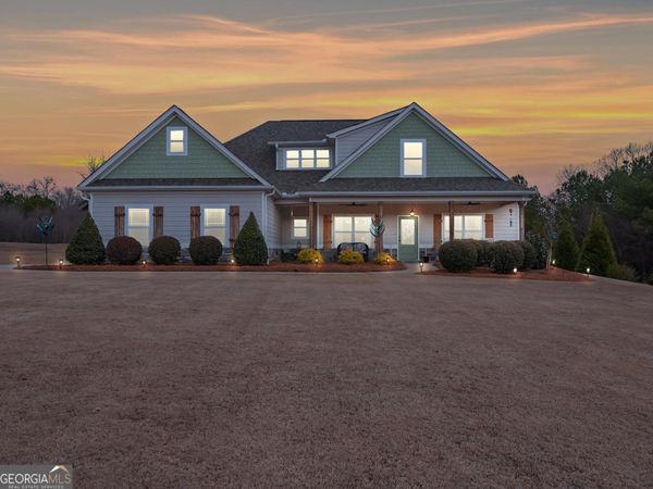 933 Ashley Glen Drive, Williamson, GA 30292