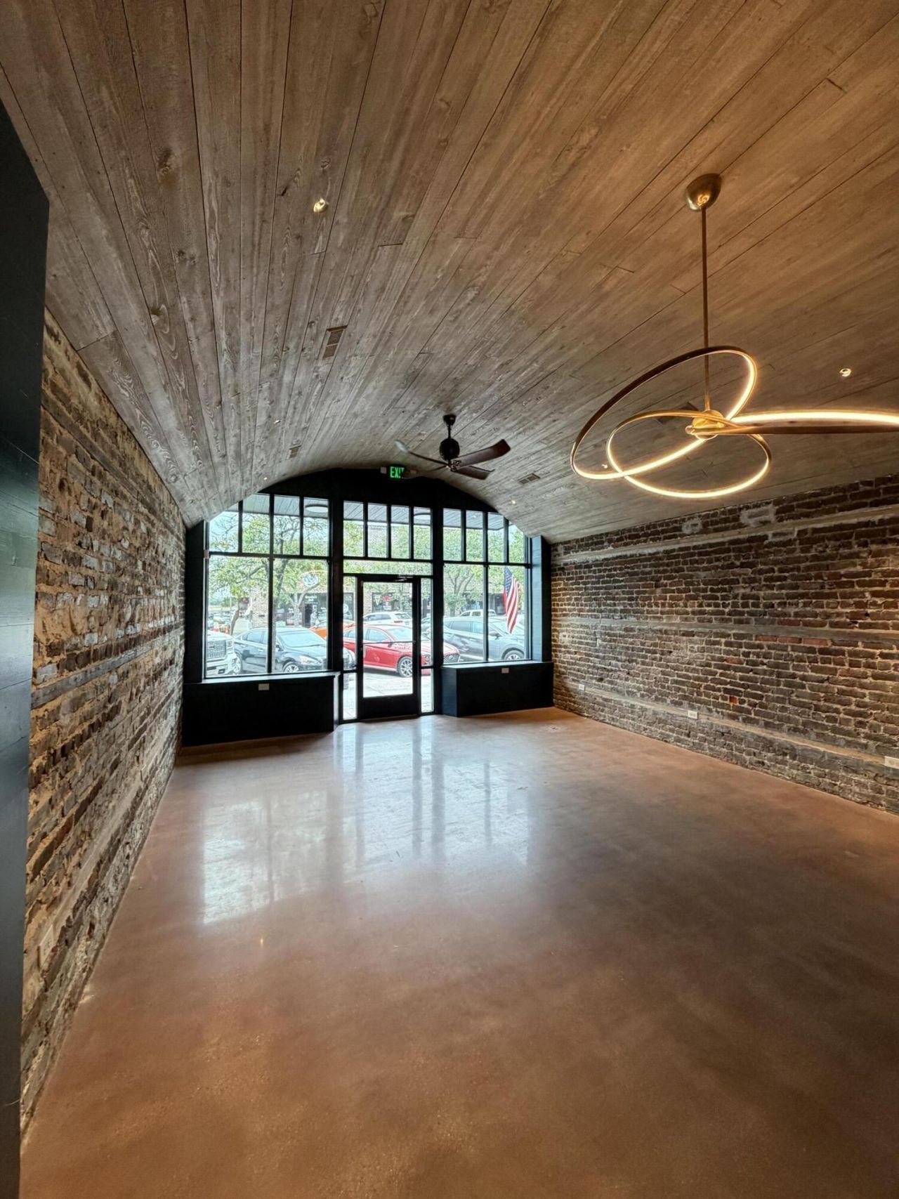 916 & 918 Front Street Photo 7