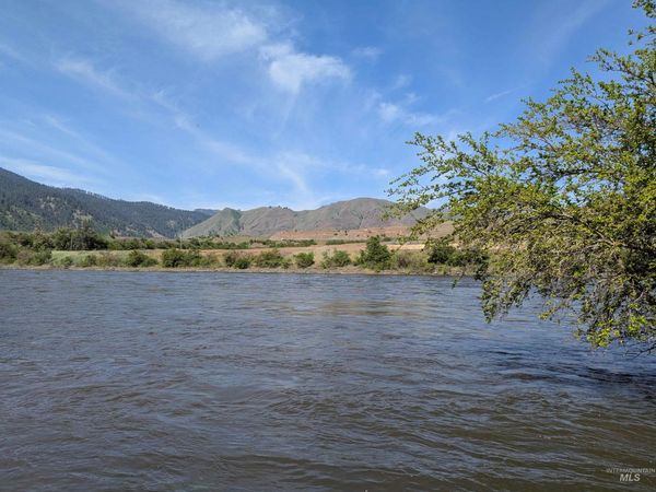 126 Rivers Bend Road, White Bird, ID 83554