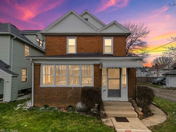 233 W Cambridge Street , Alliance, OH 44601