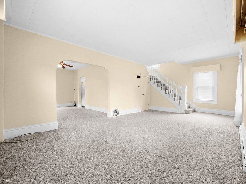 233 W Cambridge Street, Alliance, OH 44601 Photo 13