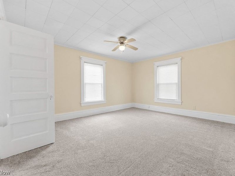 233 W Cambridge Street, Alliance, OH 44601 Photo 22