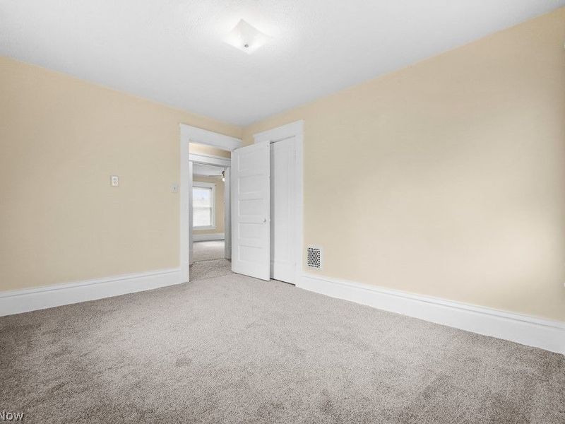 233 W Cambridge Street, Alliance, OH 44601 Photo 31