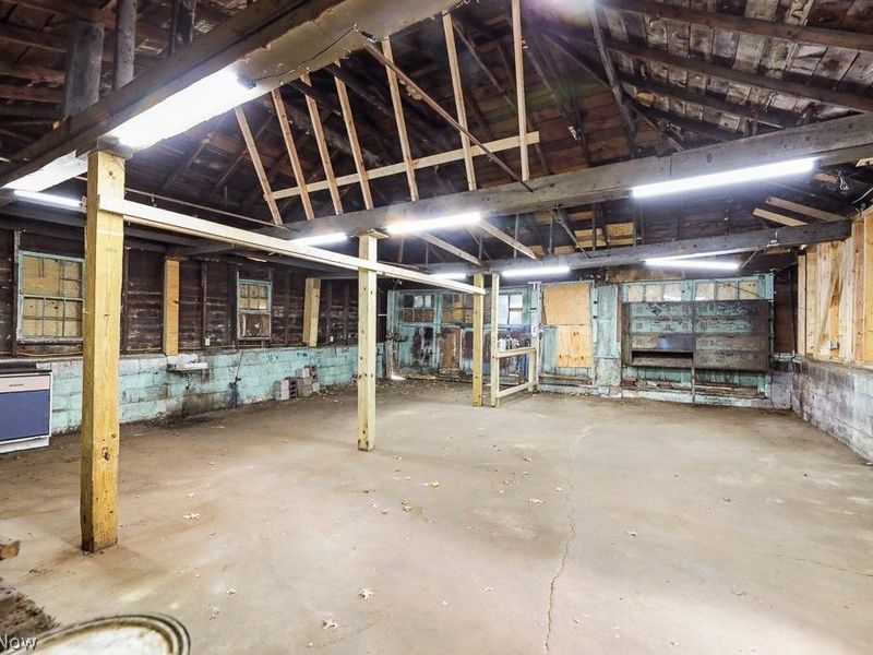 233 W Cambridge Street, Alliance, OH 44601 Photo 39