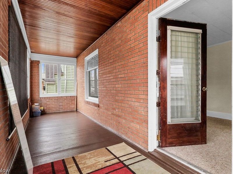 233 W Cambridge Street, Alliance, OH 44601 Photo 5