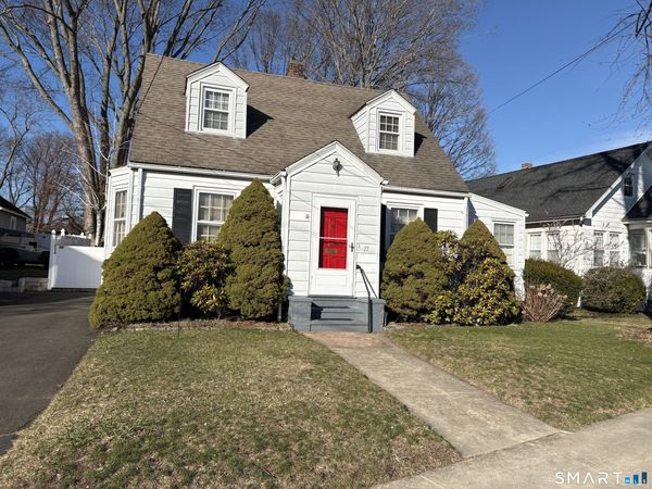 77 Dodge, East Haven, CT 06512