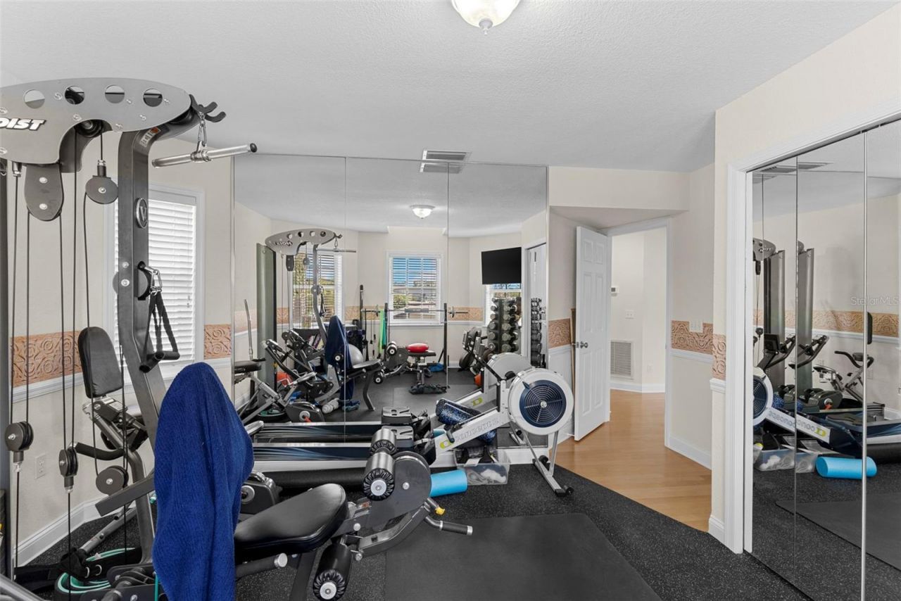 11445 9th Street E, Treasure Island, FL 33706 Photo