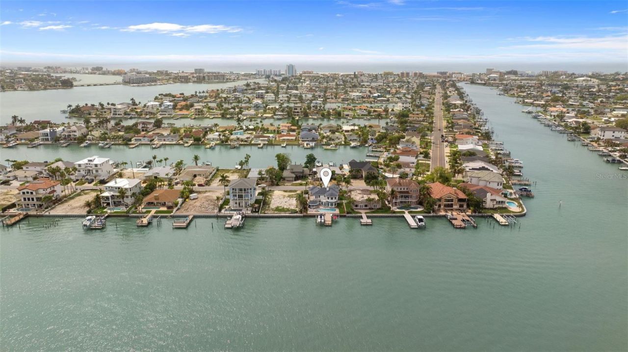 11445 9th Street E, Treasure Island, FL 33706 Photo