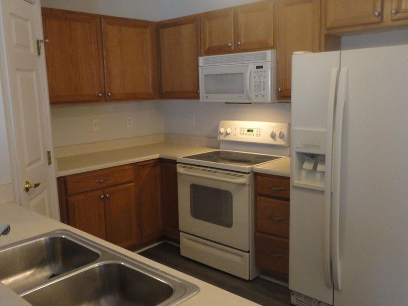 955 Mistflower Lane, Florence, KY 41042 Photo 3