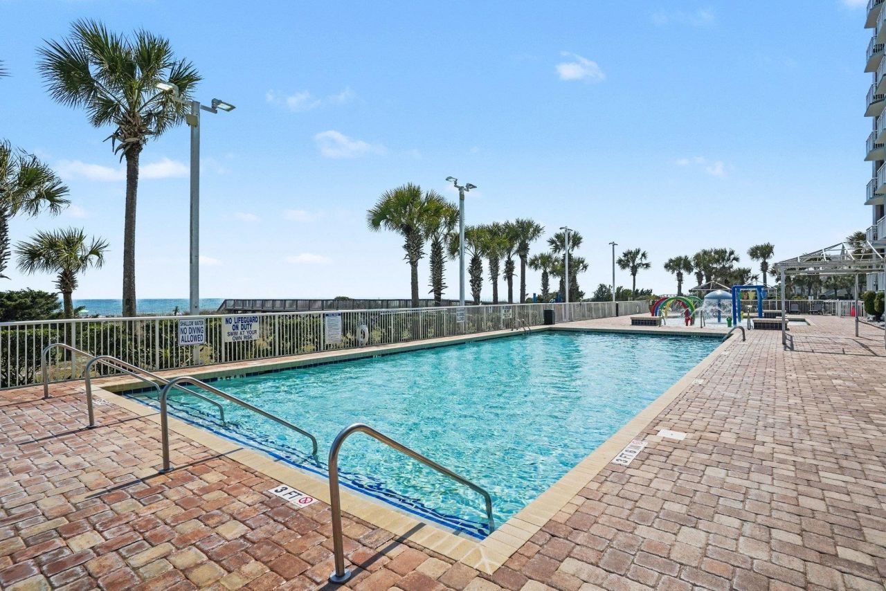 5200 N Ocean Blvd.  Photo 24