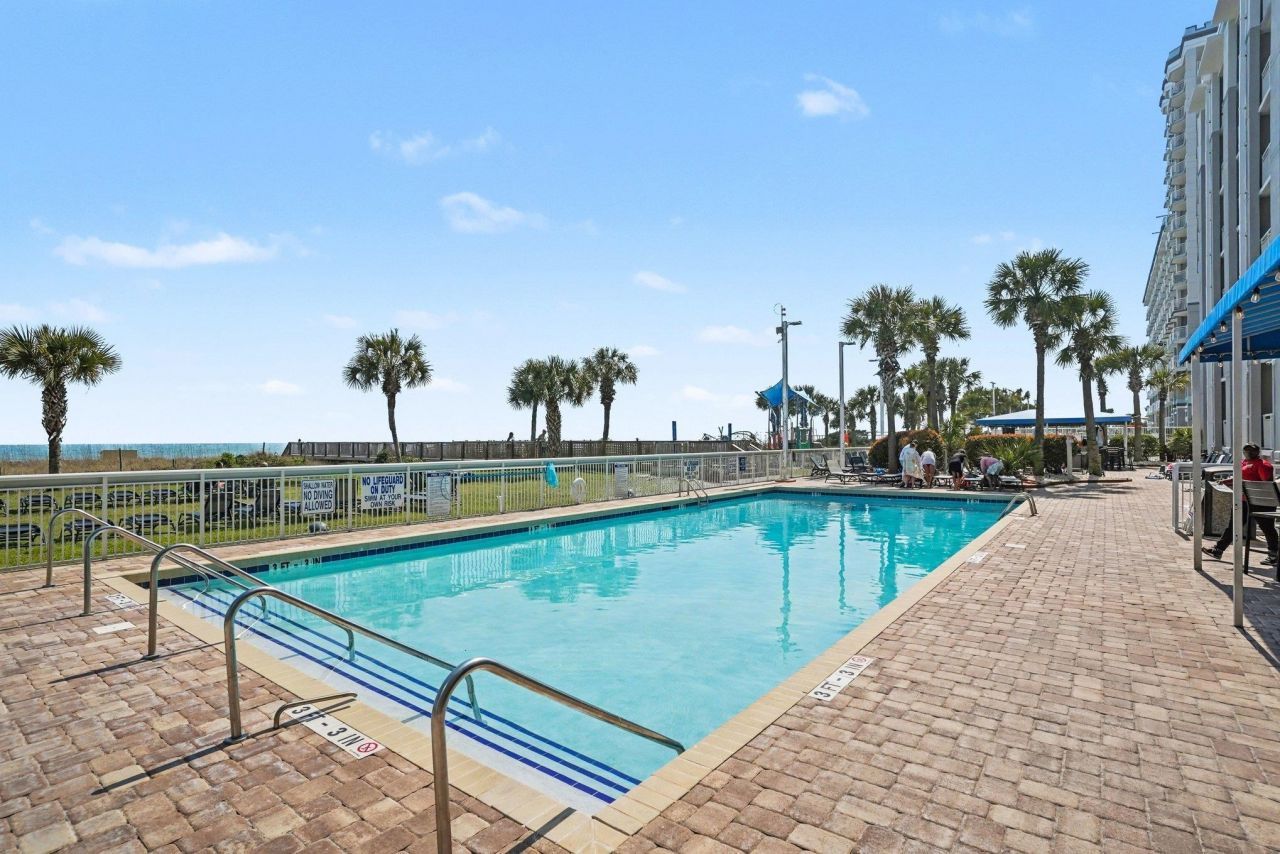 5200 N Ocean Blvd.  Photo 29